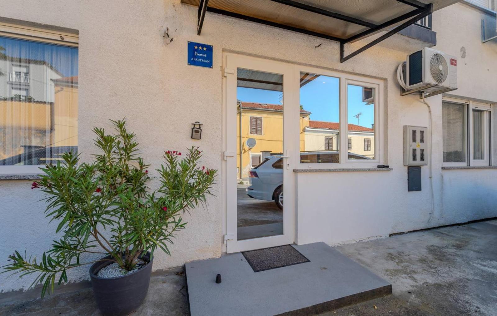 Cukar Appartement Pula